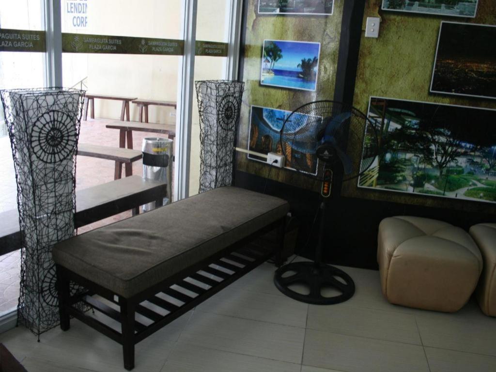Sampaguita Suites Plaza Garcia Cebu Stadt Exterior foto