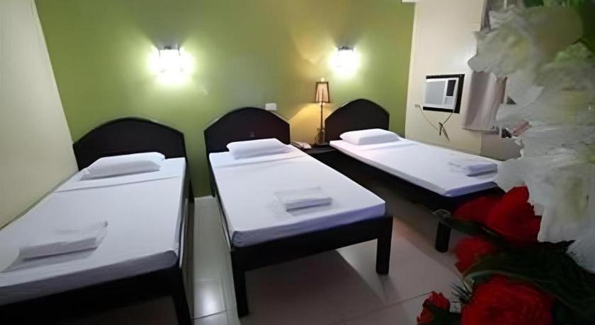 Sampaguita Suites Plaza Garcia Cebu Stadt Exterior foto
